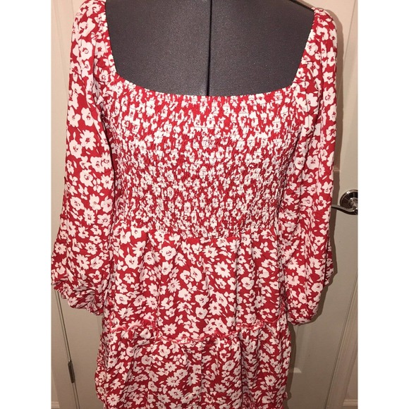 Women’s Red & White Floral Dress, LARGE, Smocked, Tiered Sheer - Picture 7 of 14